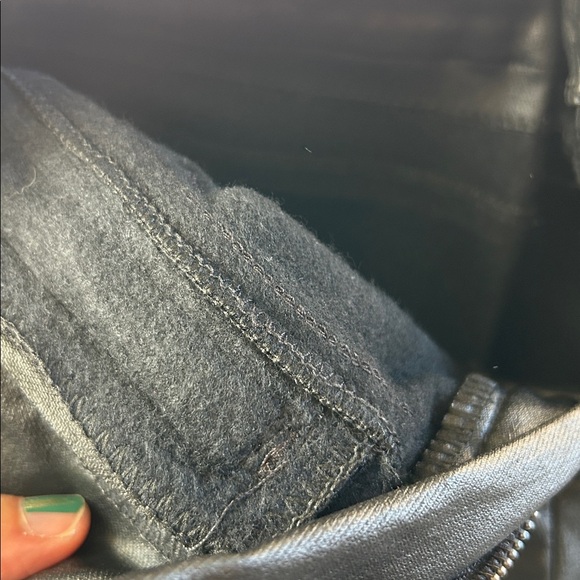 Cute high rise black faux leather zippered moto biker Y2K mini shorts L Jrs - Picture 6 of 12